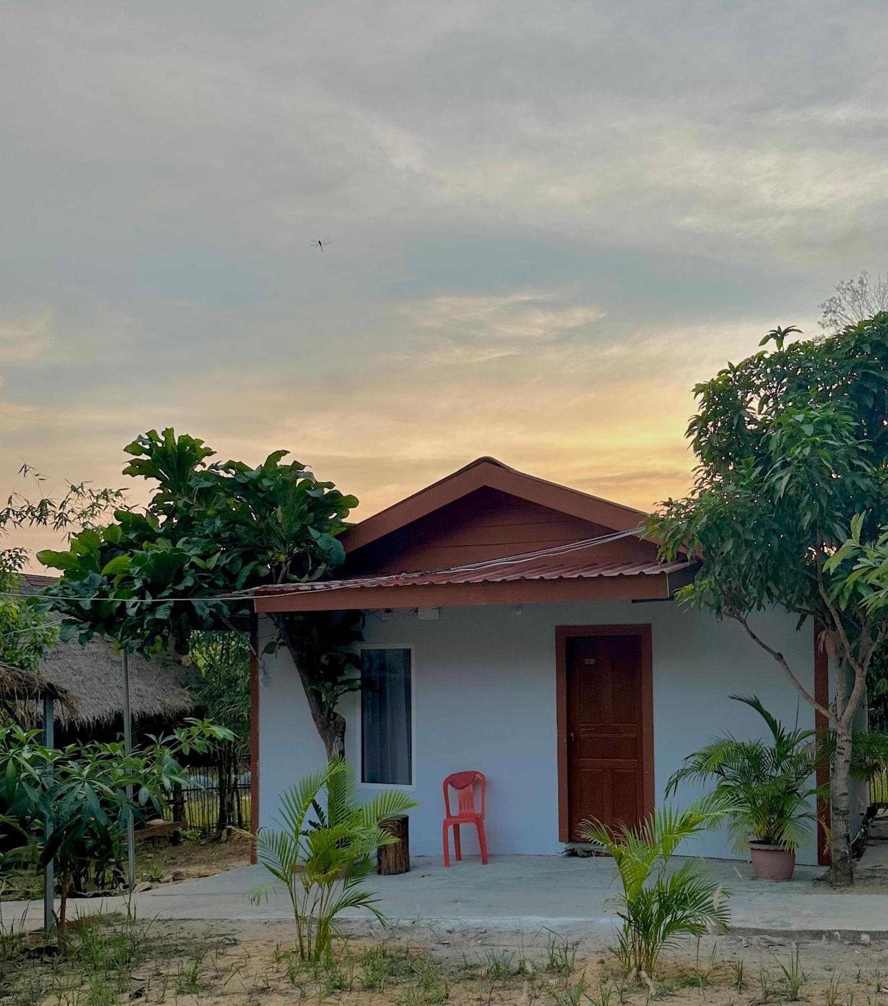 Maloop Cafe Bungalow Kaoh Touch Exterior photo